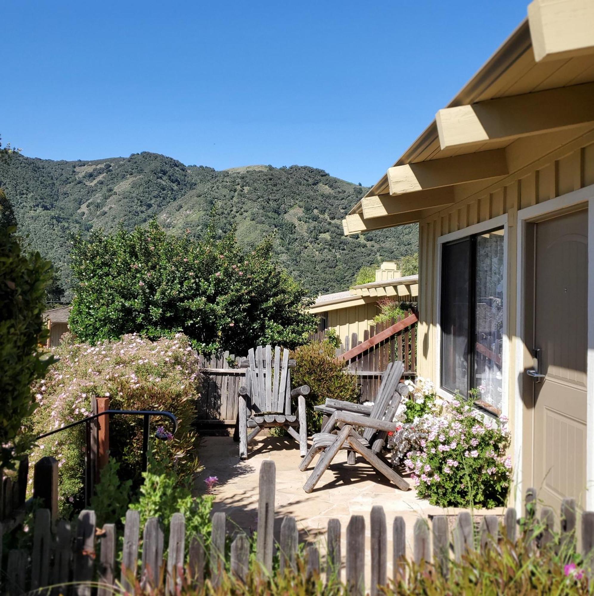 Carmel Valley Lodge Exterior foto
