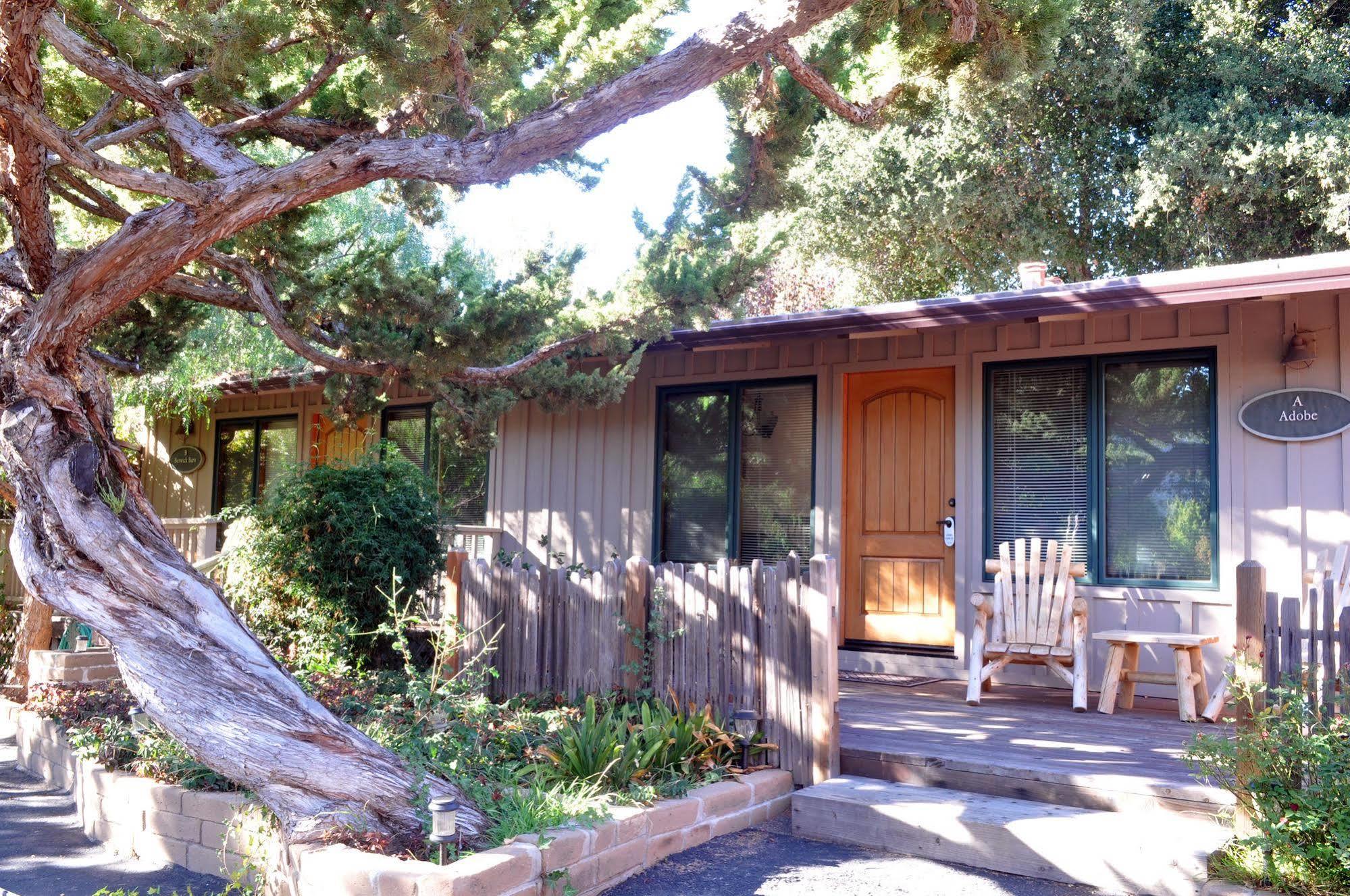 Carmel Valley Lodge Exterior foto